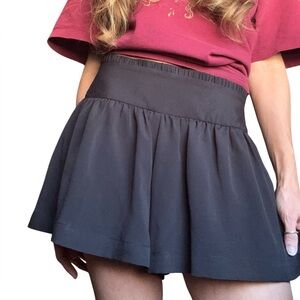 Vintage 90’s Express Black Dressy Shorts Skort